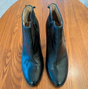 Black Leather Ankle Boots, Size 8M